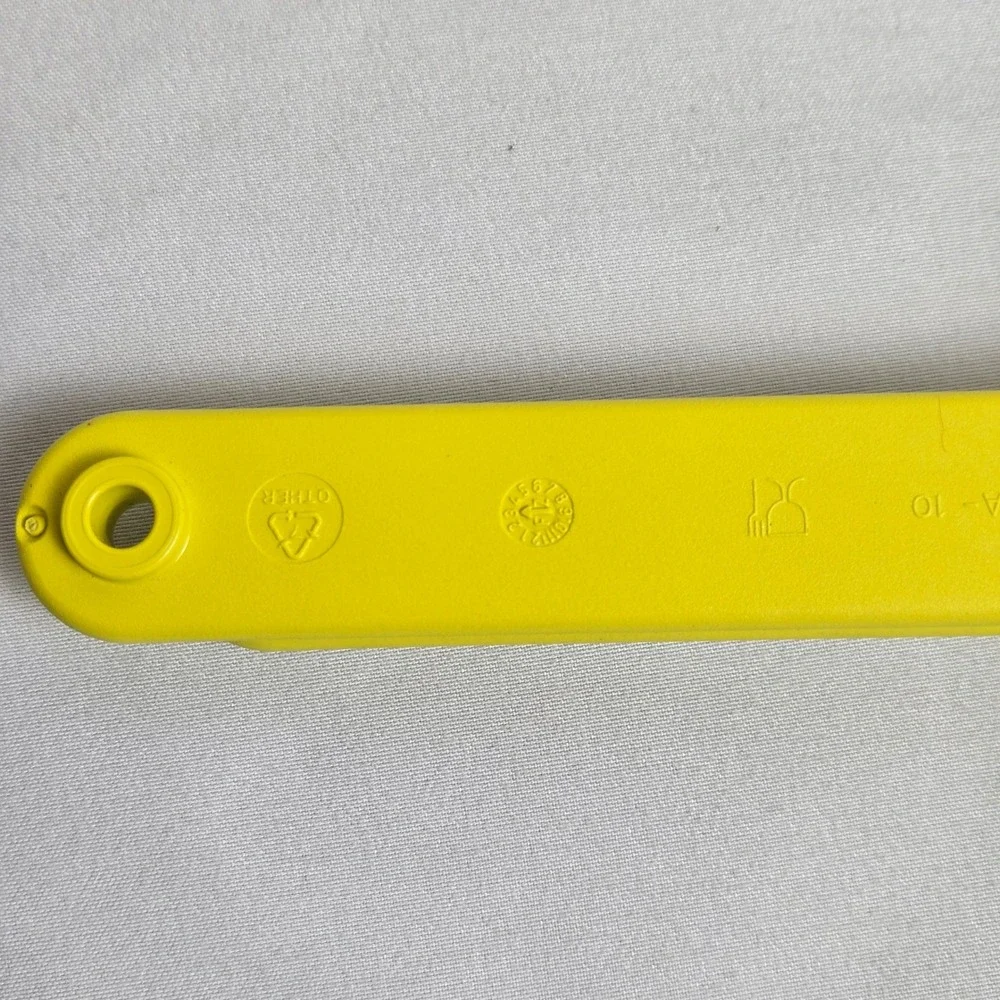 Tupperware On The Go Cutlery Set Plastic Fork Knife Carrying Case Yellow 7323A-3